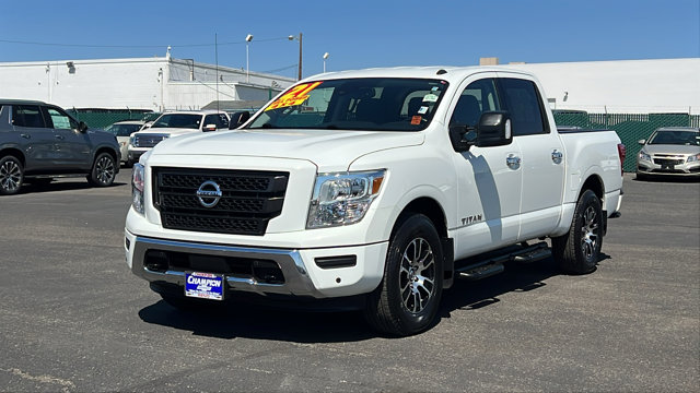 2021 Nissan Titan SV