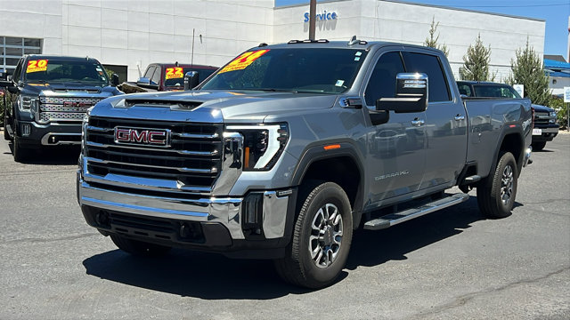 2024 GMC Sierra 2500HD SLT