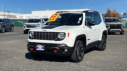 2023 Jeep Renegade Trailhawk