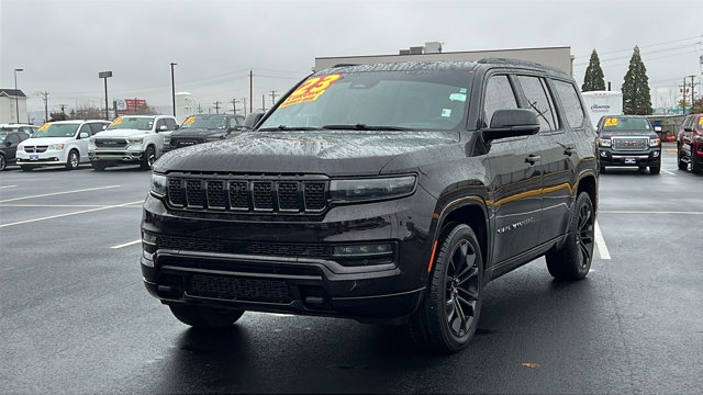 2023 Jeep Grand Wagoneer Series III Obsidian