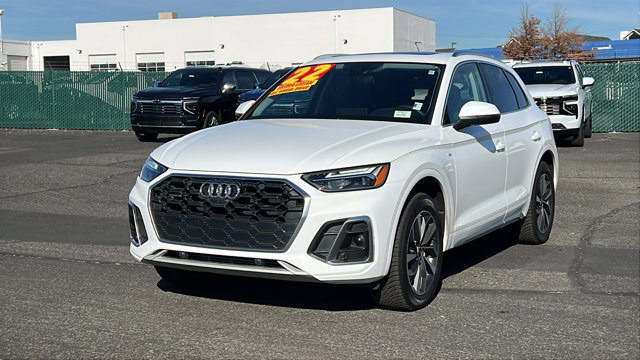 2022 Audi Q5 S line Premium Plus