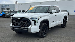 2023 Toyota Tundra 4WD Limited Hybrid