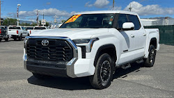 2025 Toyota Tundra 4WD SR5