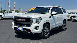 2023 GMC Yukon AT4