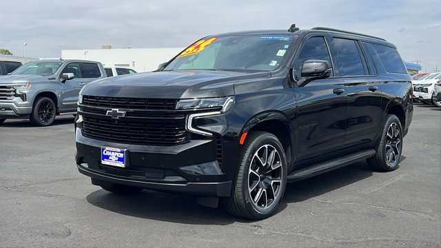 2024 Chevrolet Suburban RST